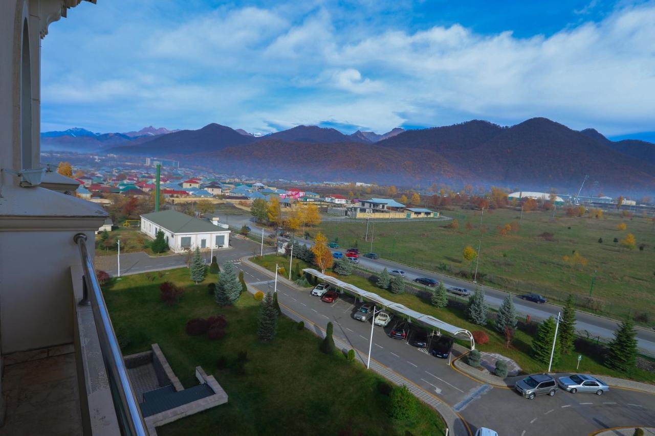 Gabala Garden Hotel Eksteriør billede View of the town